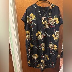 BRAND NEW WITH TAGS Short sleeve dress